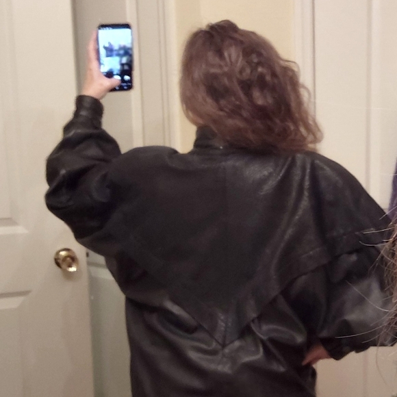 Vintage 80's Black Leather Jacket - Picture 3 of 9